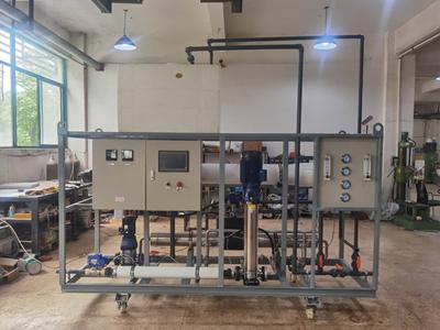 小型海水淡化装置（1m3/h)